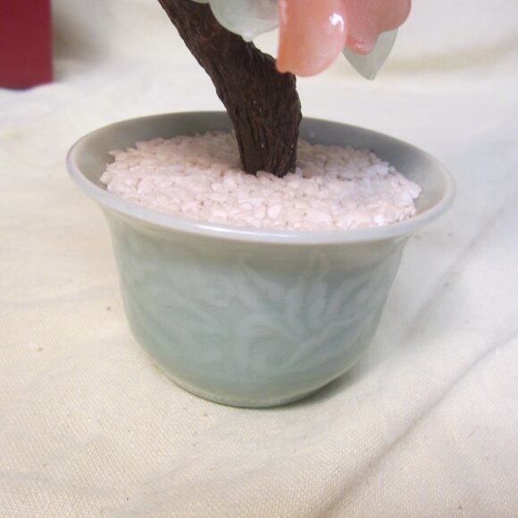 VTG GLASS CHERRY BLOSSOM BONSAI TREE W/JADE COLORED POT - Picture 6 of 6